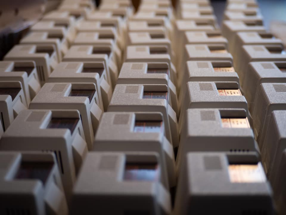 Mini glitch computer